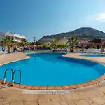Elvita Beach Hotel